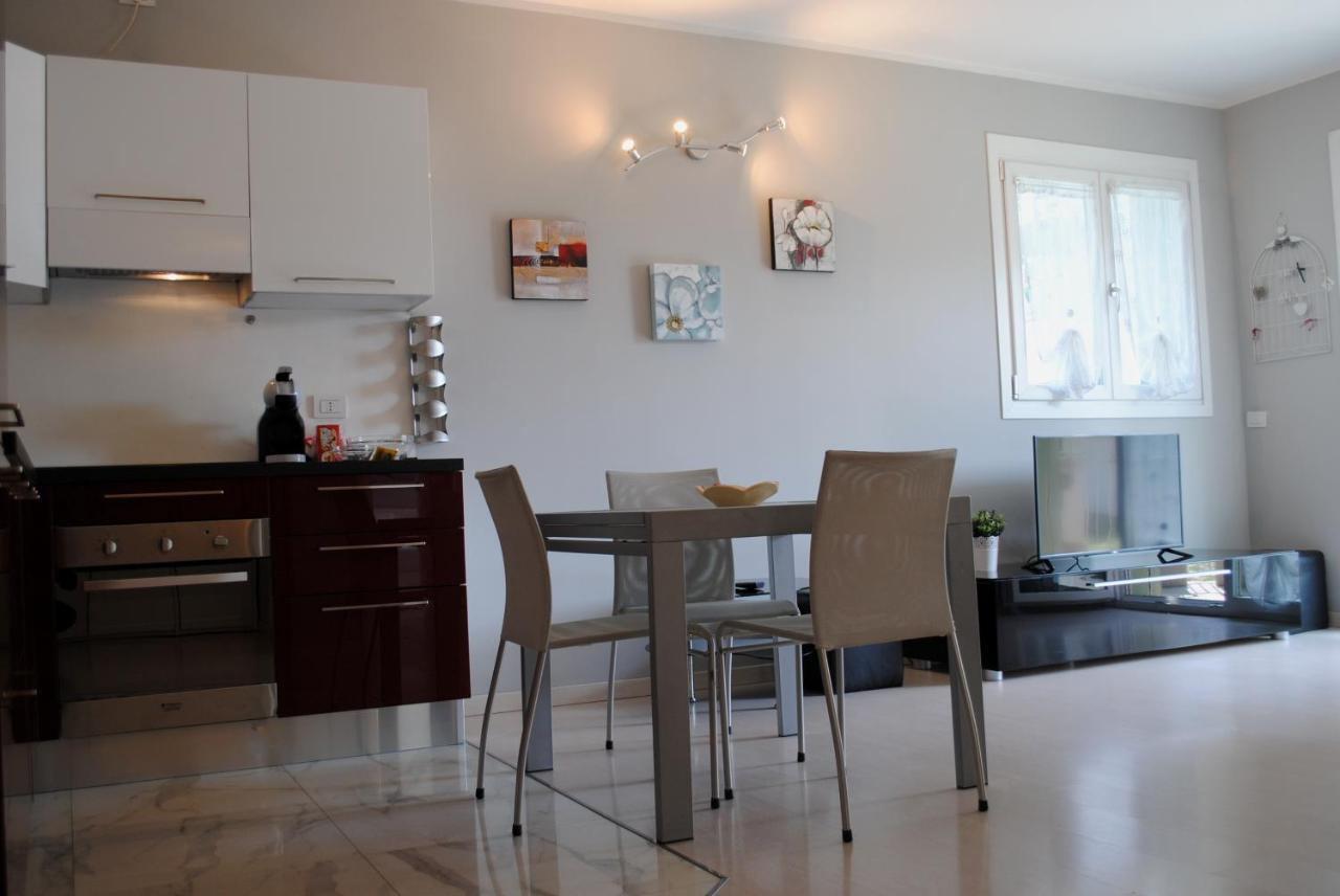 Bnbook - Metropolitan Expo Flat 4 Rho Εξωτερικό φωτογραφία