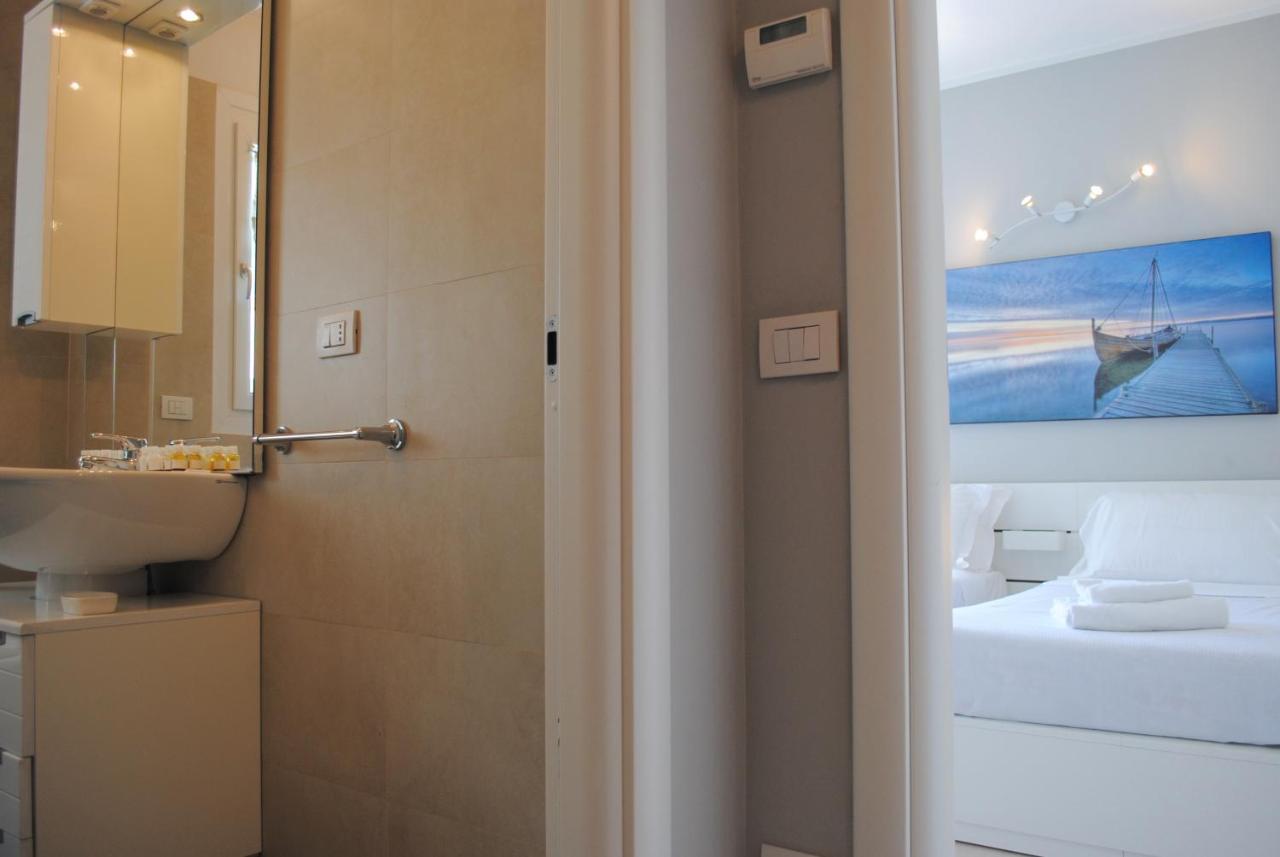 Bnbook - Metropolitan Expo Flat 4 Rho Εξωτερικό φωτογραφία